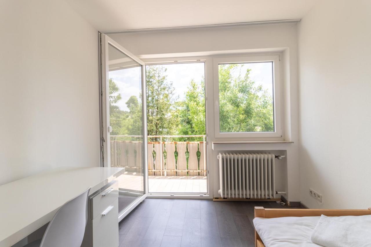 Unique: Geraeumige 4 Zimmerwohnung In Tuttlingen Mit Sauna, Fitness Und Netflix Og Esterno foto